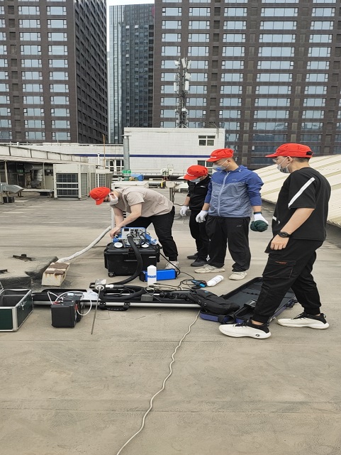 配合陜西省環(huán)境科學設(shè)計院在大金機電進行非甲烷總烴濃度測試
