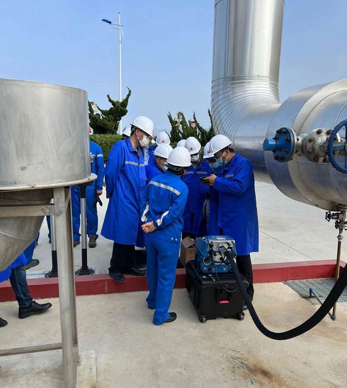 大連生態(tài)環(huán)境局PF-300（催化氧化+FID）驗收培訓